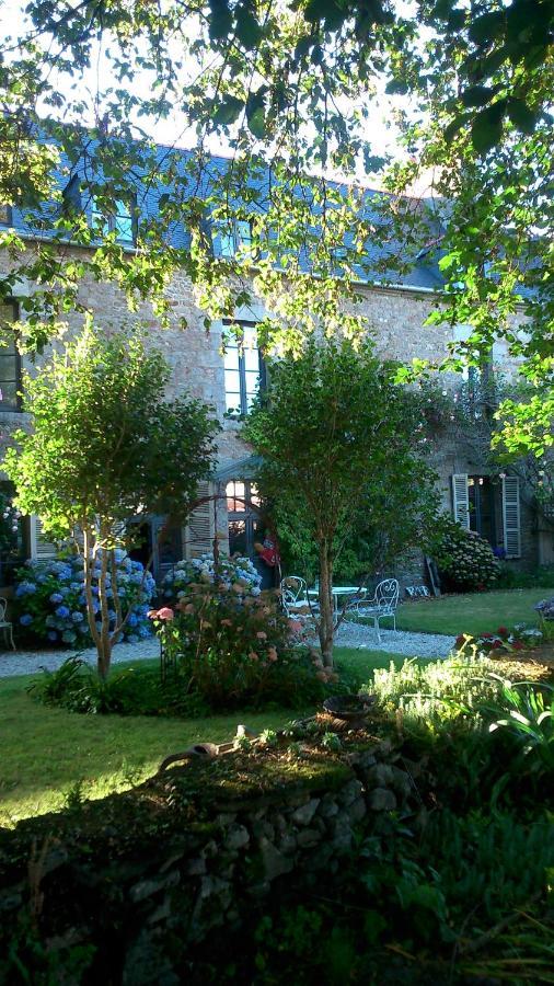 La Demeure Du Collectionneur Hotel Quintin Exterior photo